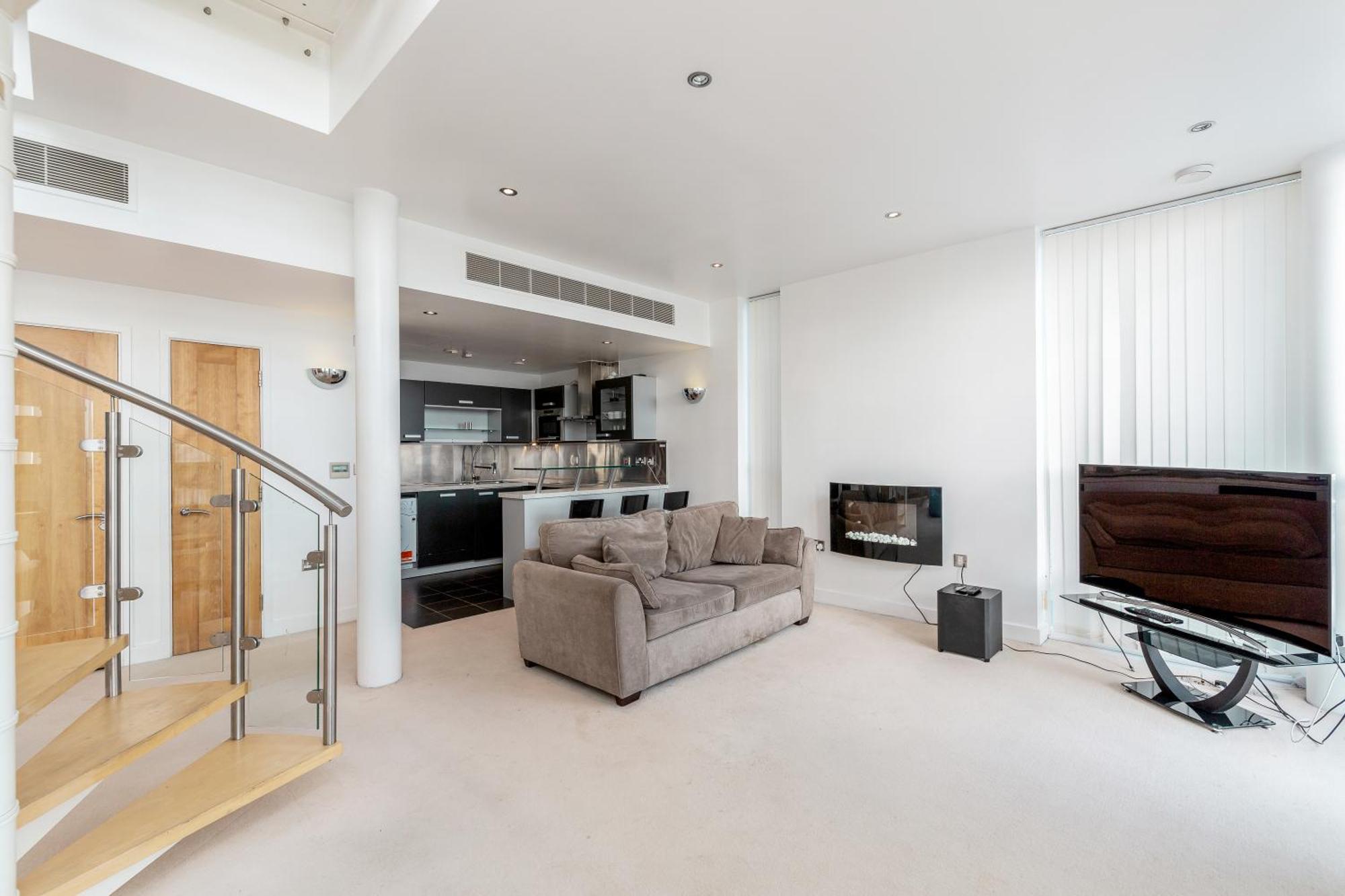 Excel Dock Apartments Лондон Экстерьер фото
