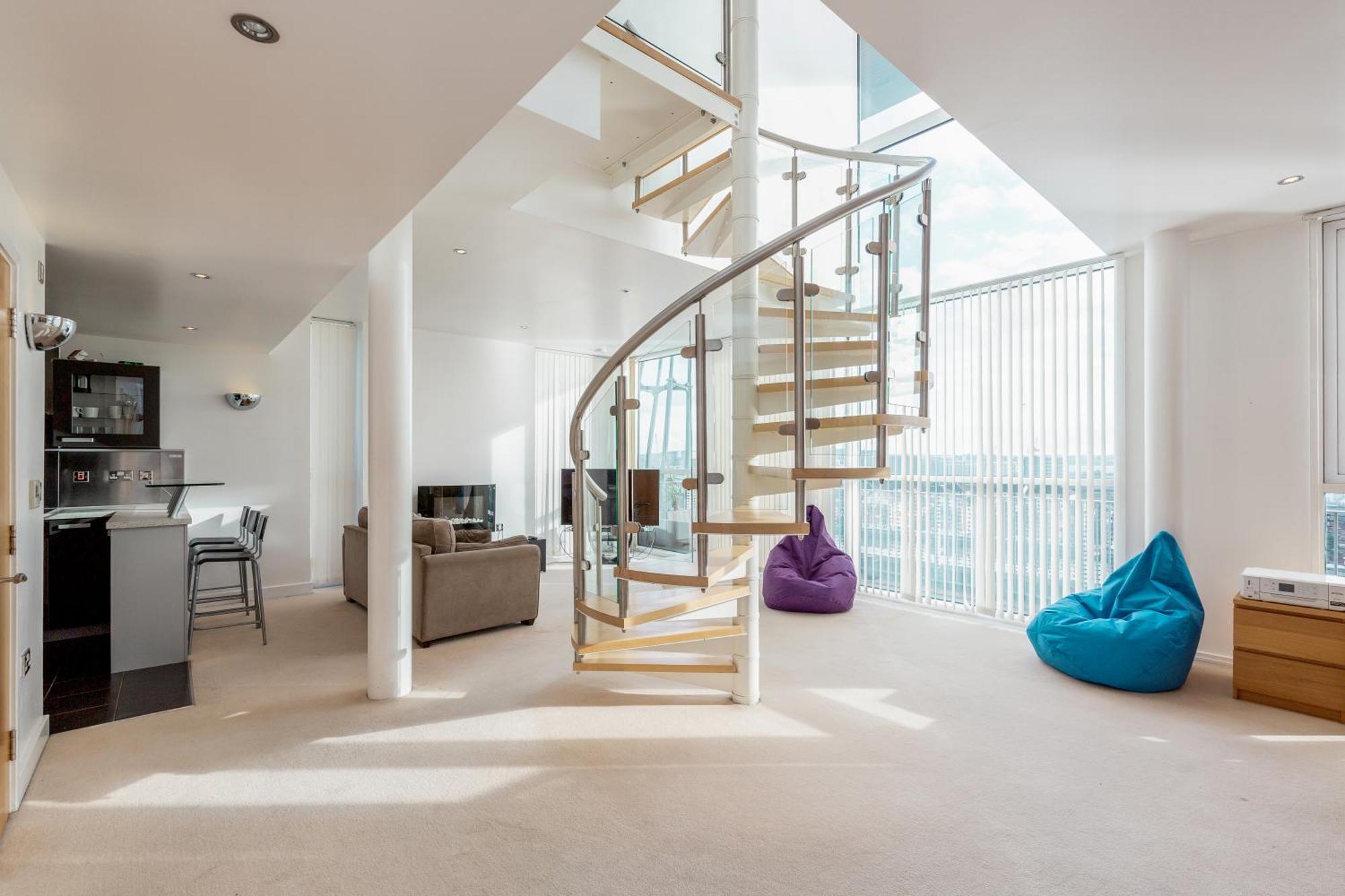 Excel Dock Apartments Лондон Экстерьер фото